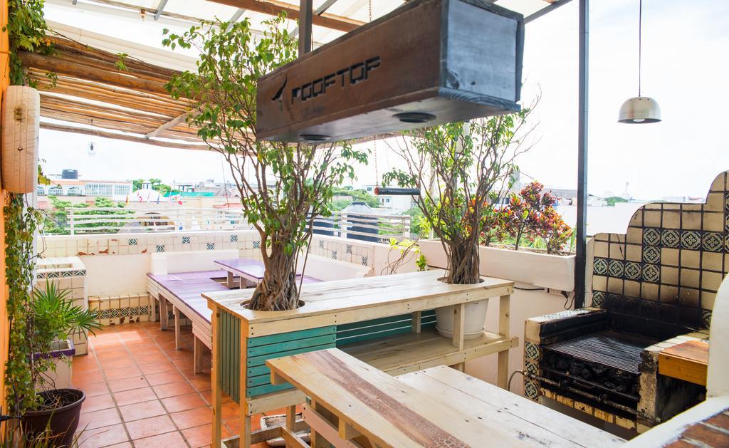The Yak Hostel Playa del Carmen Extérieur photo